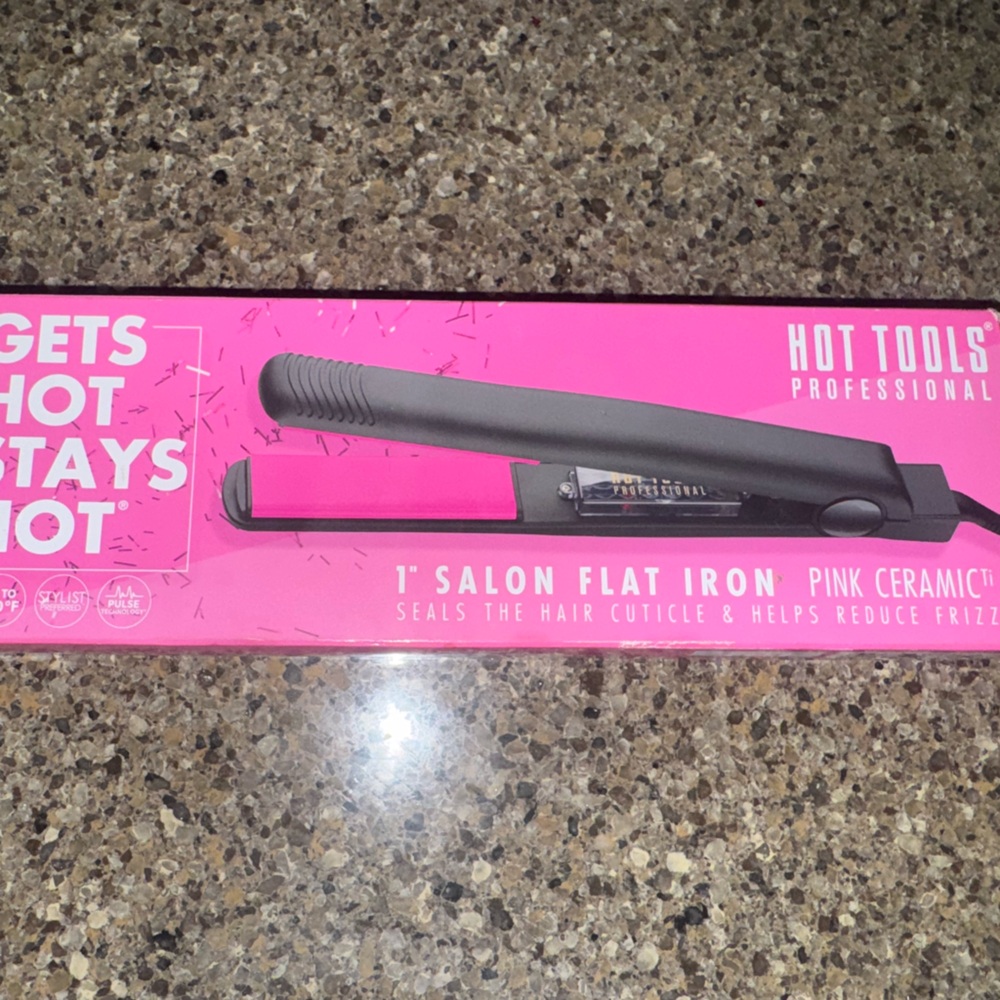 Hot Tools Pink Ceramic Flat Iron
